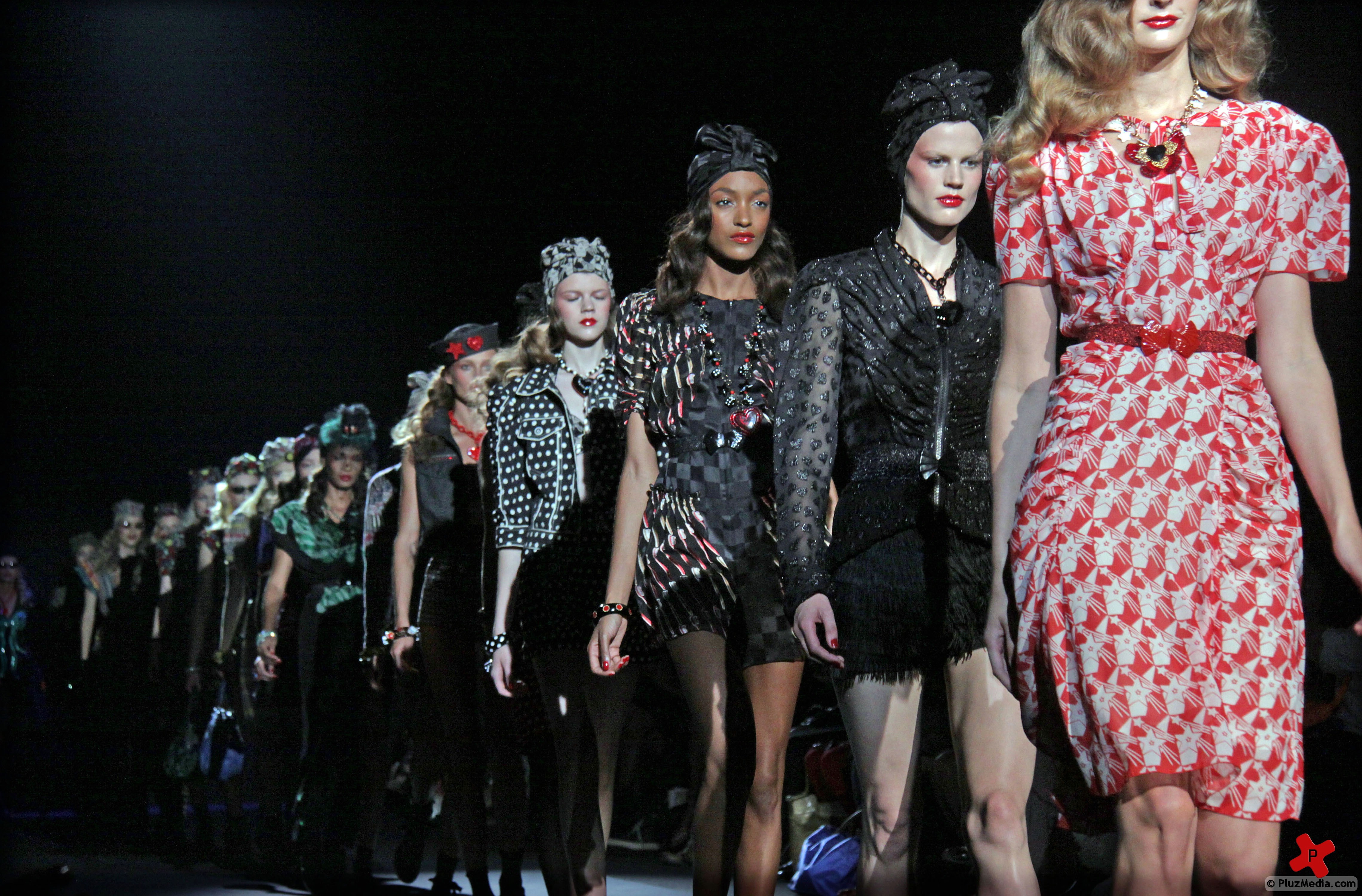 Mercedes Benz New York Fashion Week Spring 2012 - Anna Sui | Picture 76400